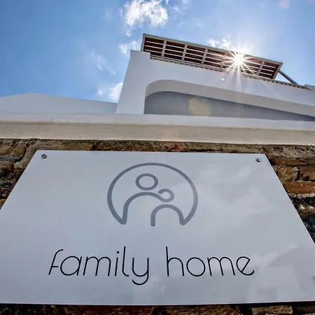Villa Family *